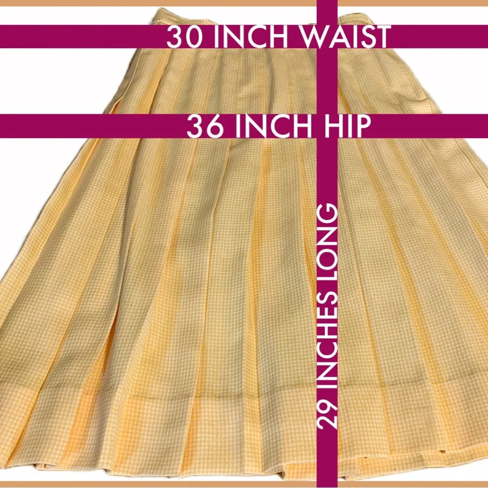 VINTAGE 1980'S YELLOW AND WHITE GINGHAM PRINT PLEATED A-LINE SKIRT (10)